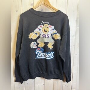 Vintage 1994 Fred Flintstone Patriots NFL Pullover Sweater 90s Crew‎ Distressed